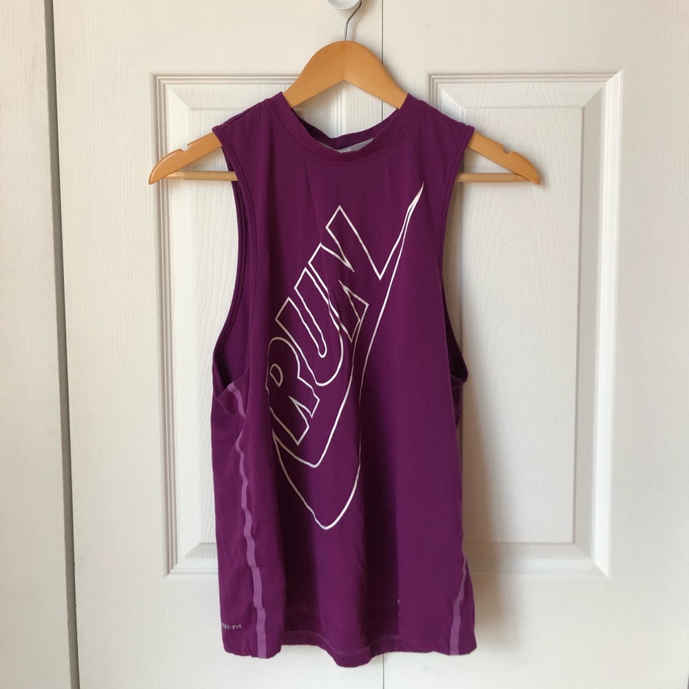 nike exercise tank top